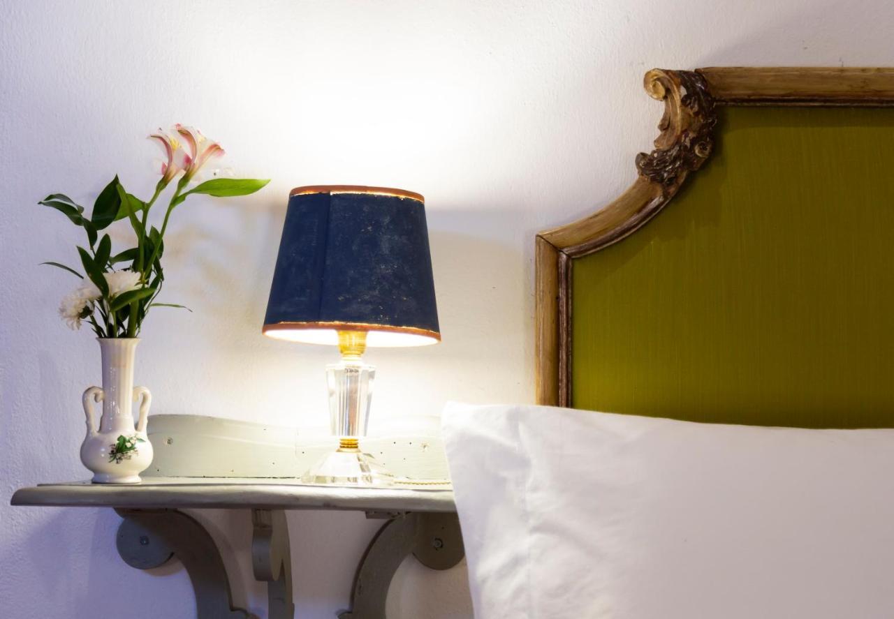 Bed and Breakfast Palazzo Sismonda Corneliano d'Alba Экстерьер фото