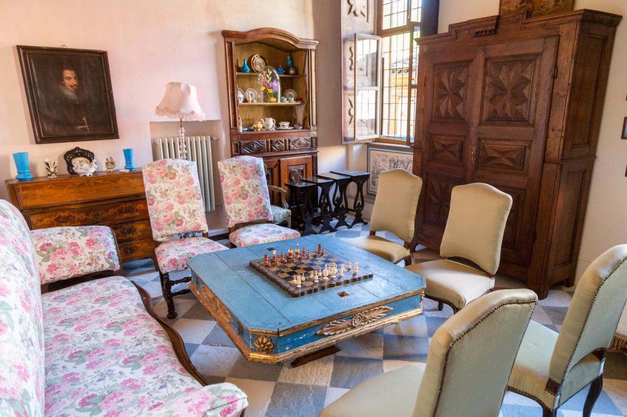 Bed and Breakfast Palazzo Sismonda Corneliano d'Alba Экстерьер фото